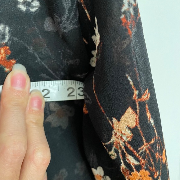 A New Day Black Fall Woodsy Floral Printed Long Sleeve Billowy Peasant Blouse - Picture 14 of 15